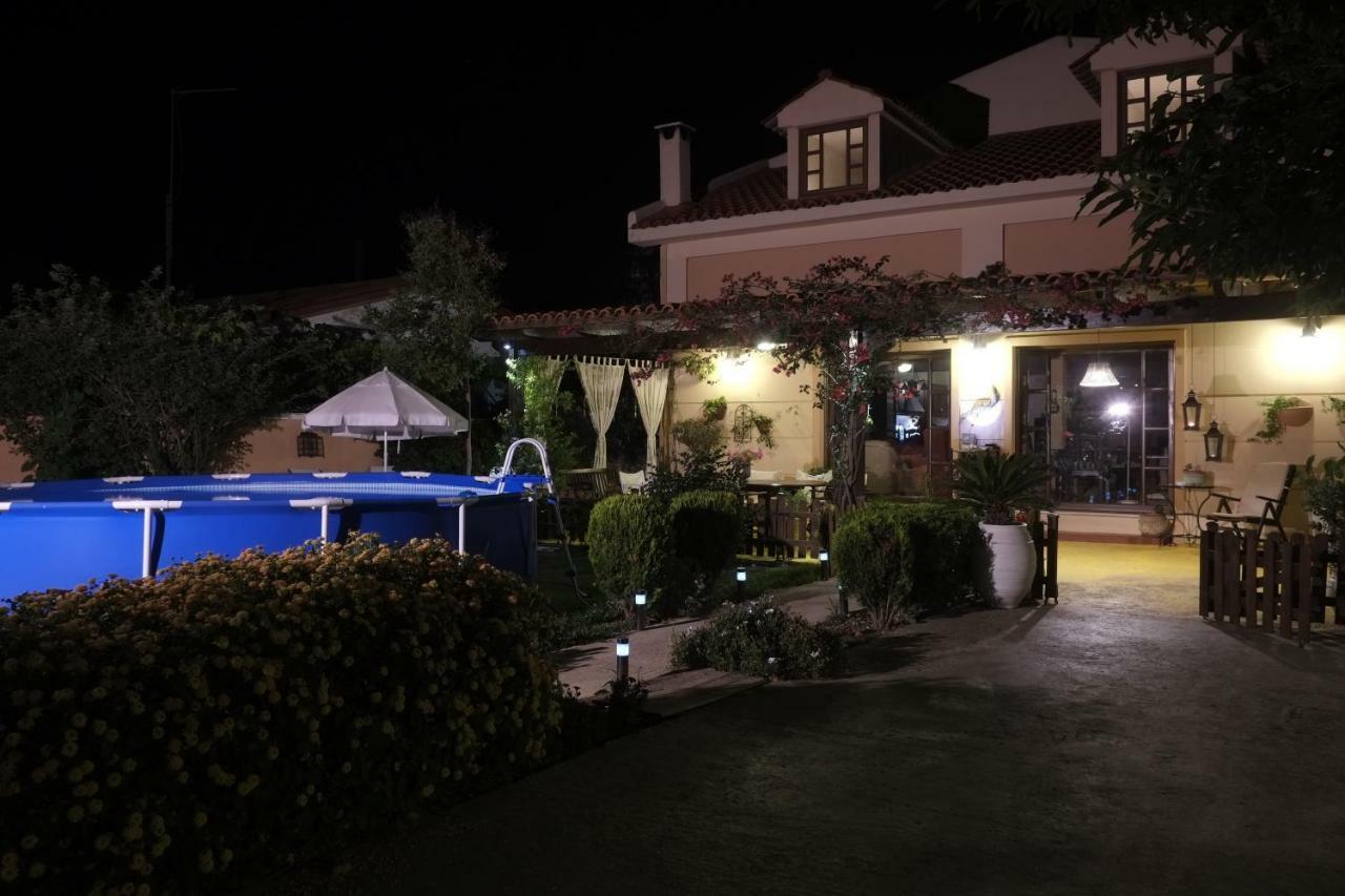 Rafina Great Feeling Villa ภายนอก รูปภาพ