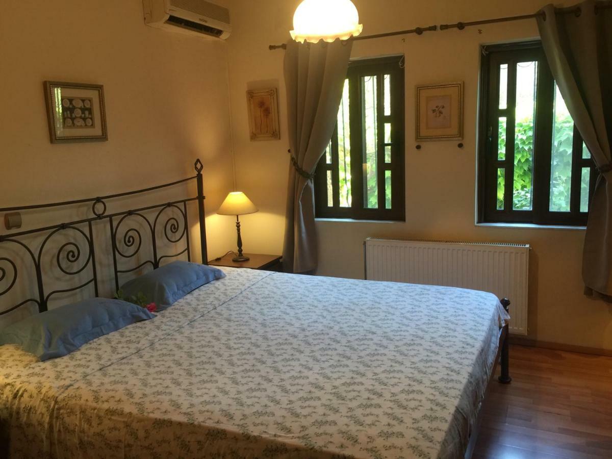 Rafina Great Feeling Villa ภายนอก รูปภาพ