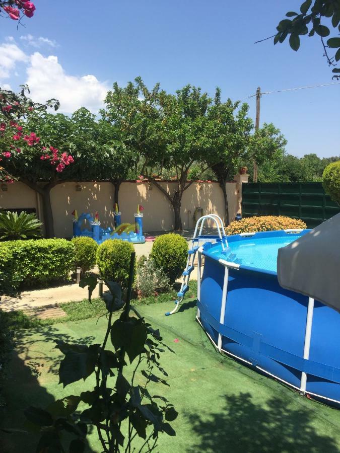 Rafina Great Feeling Villa ภายนอก รูปภาพ